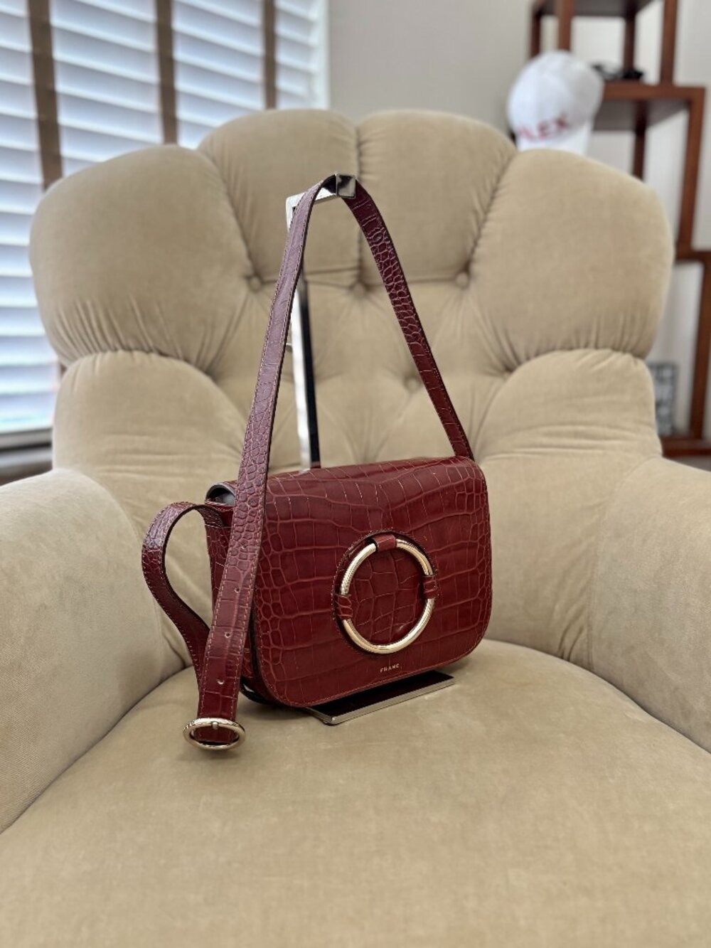Auth FRAME Italy Genuine Crocodile Embossed Saddle Shoulder Bag